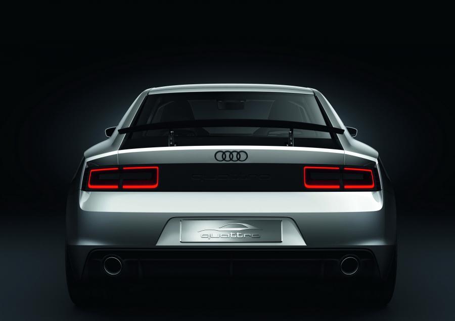  Audi Quattro Concept 2010 года  (фото 17 из 119)